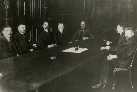 Pierwsze posiedzenie rządu Jana Kucharzewskiego, w listopadzie 1917